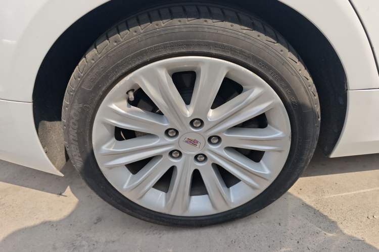 Used Cadillac ATS-L 2017 28T Tech Edition Right Rear Wheel Hub