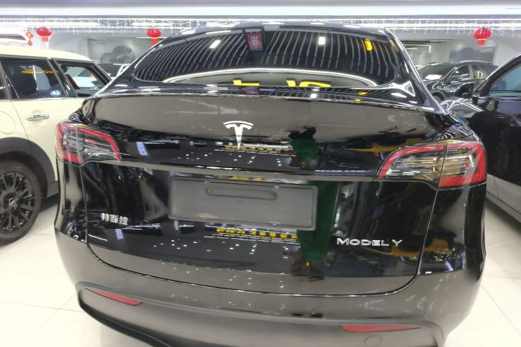 Used Tesla Model Y 2022 Rear-Wheel-Drive Version
