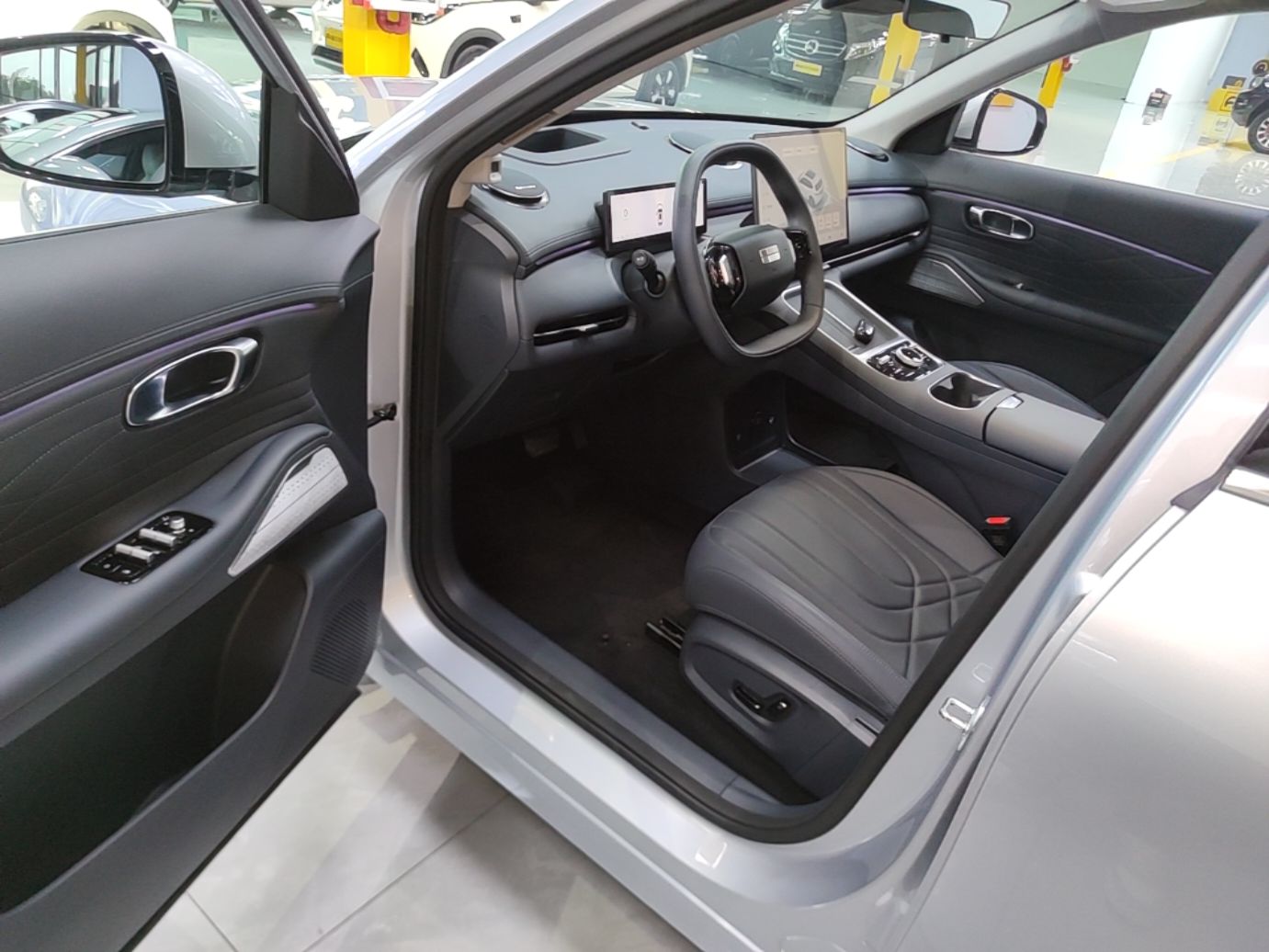 Geely Galaxy Xingjian 7 EM-i 2026 Model 135km Starship Version — снимка 18