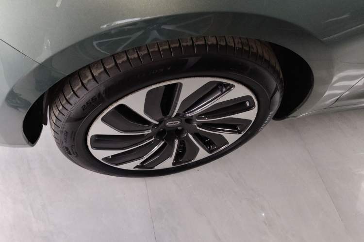 Used Hima AITO M5 2022 Extended-Range Four-Wheel Drive Performance Version Exterior 4