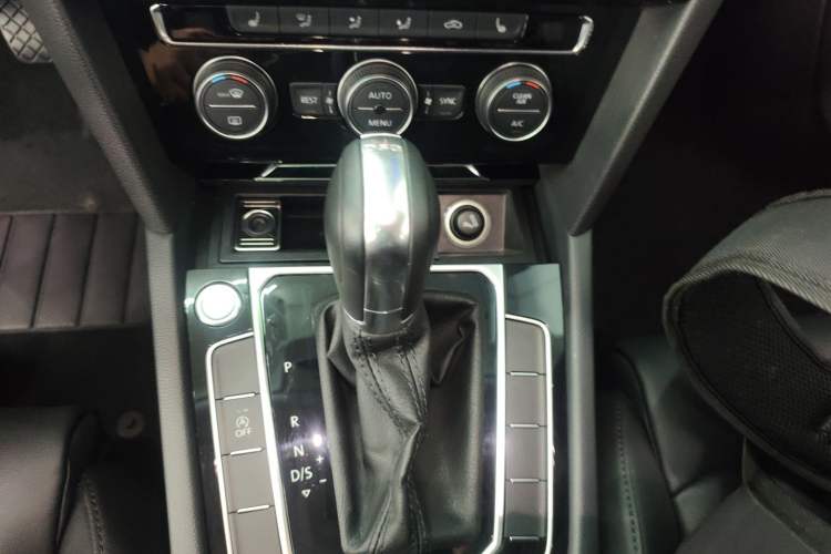 Used Volkswagen Magotan 2019 330TSI DSG Luxury Model China V Standard