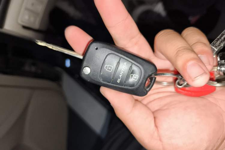 Used Hyundai Celesta 2011 1.6L Manual Comfort Edition
