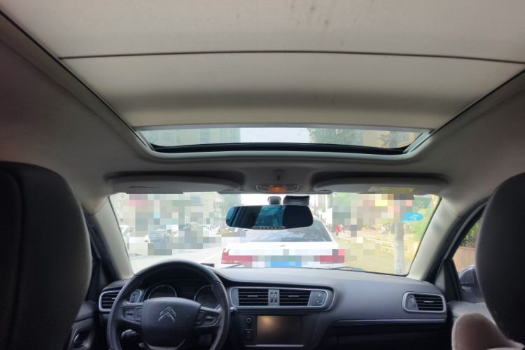 Used Citroen C3-XR 2015 1.6THP Automatic Flagship Model Headliner