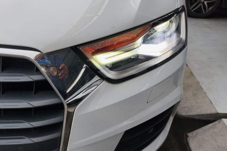 Used Audi Q3 2017 30 TFSI Fashion Model