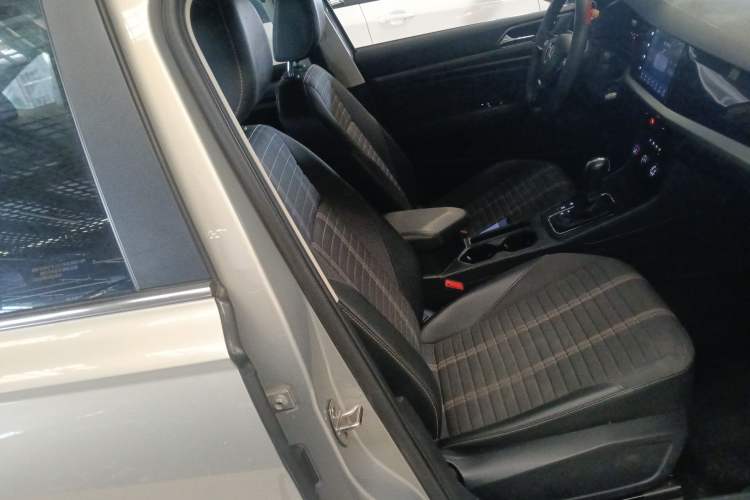 Used Volkswagen Lavida 2022 1.5L Automatic Vision Edition Right Front Seat