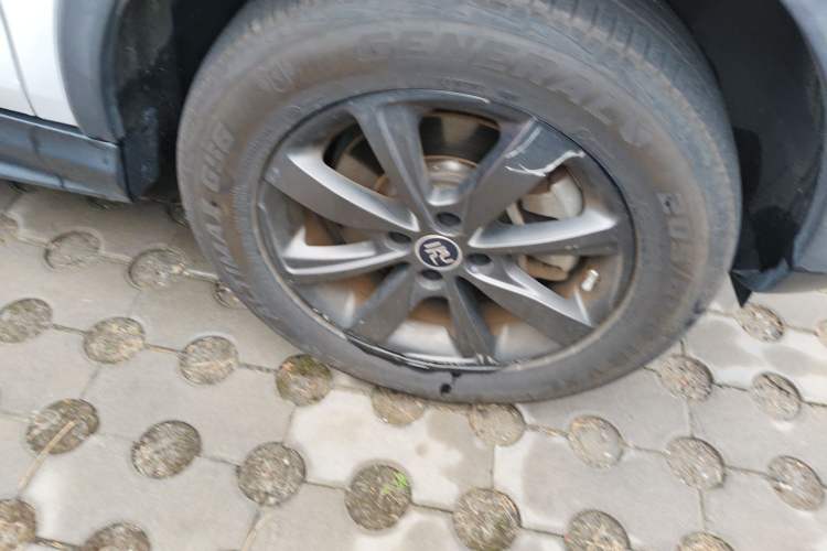 Used BYD Yuan New Energy 2019 EV535 Smart Connect Trendsetting Model
