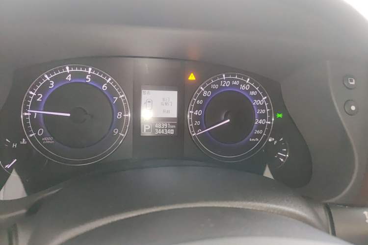 Used Infiniti QX50 2015 2.5L Luxury Edition