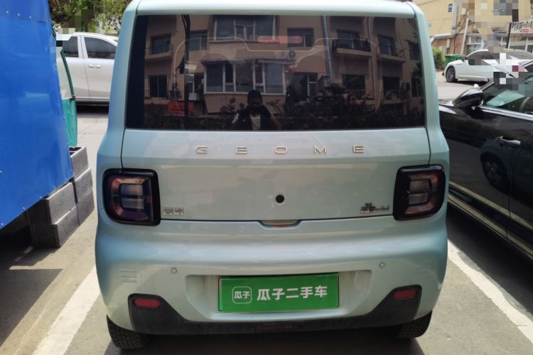 Used Geely Galaxy Panda 2023 Panda Mini 200km Endurance Bear

