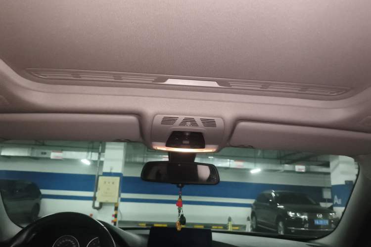 Used BMW 3 Series 2015 320Li Luxury Design Package Premium Edition Headliner