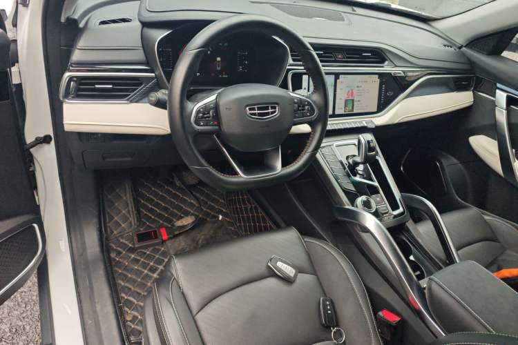 Used Geely Auto Emgrand X7 Sport 2022 Boyue X 1.8TD DCT Smart Model Center Console
