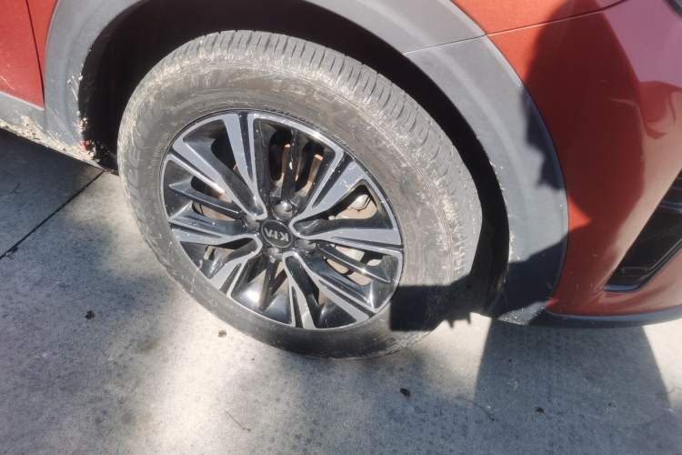 Used Kia kx1 Stonic 2019 1.4L Automatic Sport Edition China VI