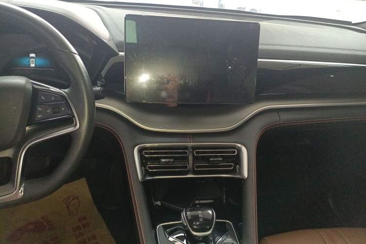 Used BYD Song PLUS 2020 1.5T Automatic Prestige Version Audio And AC Panel