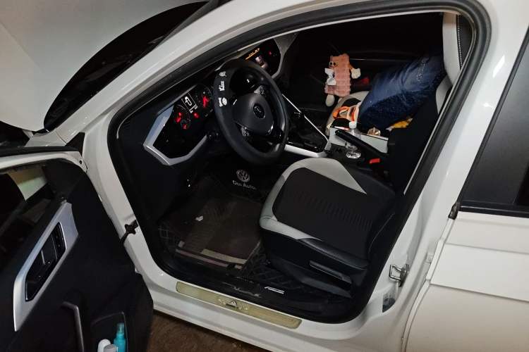 Used Volkswagen Polo 2021 Plus 1.5L Automatic Colorful Tech Edition
