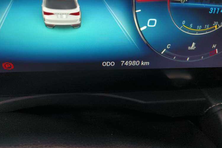 Used JETOUR X90 2020 1.5T Manual Shadow Fun Edition 7-Seater Odometer Close Up