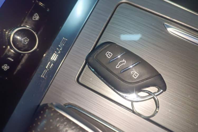 Used Roewe RX5 2020 PLUS 300TGI Automatic Ali National Style Ronglin Edition