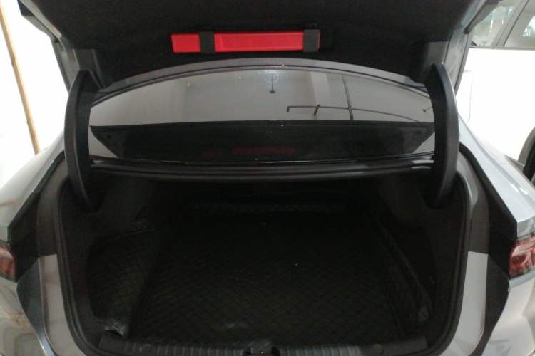 Used BYD Han 2023 EV Champion Edition 605KM Front-Drive Premium Model
