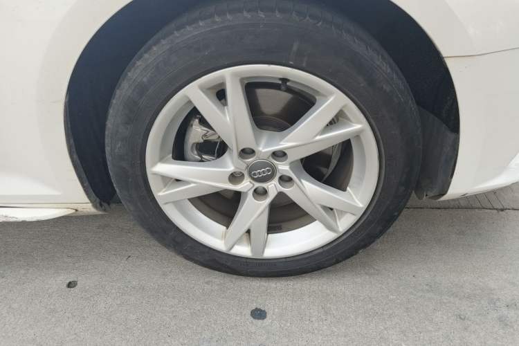 Used Audi A4L 2018 30th Anniversary Edition 40 TFSI Trendy Model
