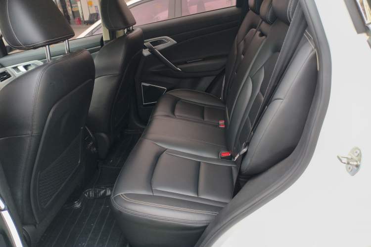 Used Geely Auto Emgrand X7 Sport 2016 1.8TD Automatic ZhiShang Model