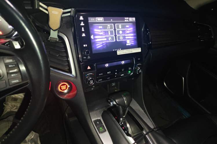 Used Honda Avancier 2017 240TURBO Two-Wheel Drive Luxury Edition
