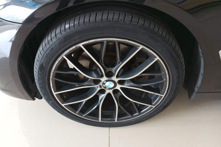 Used BMW 5 Series 2014 520Li Elegant Model