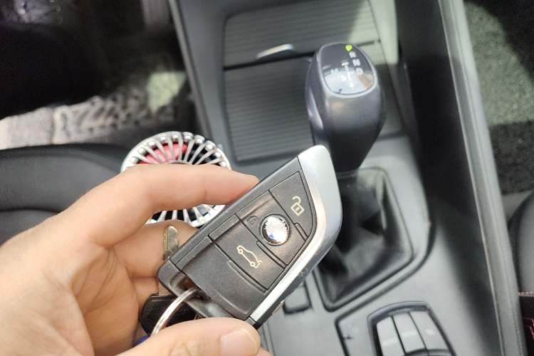 Used BMW X1 2016 sDrive18Li Premium Edition
