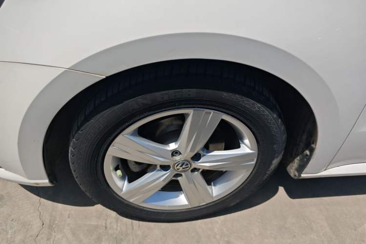 Used Volkswagen Gran Lavida 2017 1.6L Automatic Fashion Edition