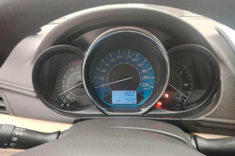 Used Toyota YARiS L Zhi Xuan 2014 1.5G Manual Xuan Dong Edition