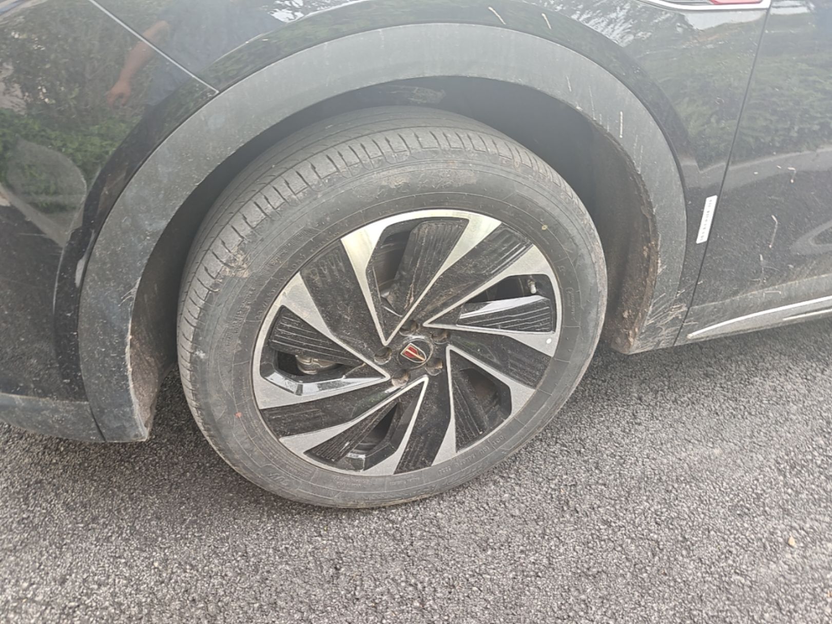 Hongqi HS7 PHEV 2024 2.0T PHEV Four-Wheel Drive Flagship Edition 6 Seats — снимка 10