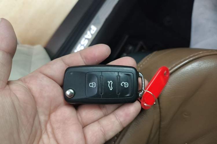 Used Volkswagen Passat 2015 1.8TSI DSG Prestige Edition
