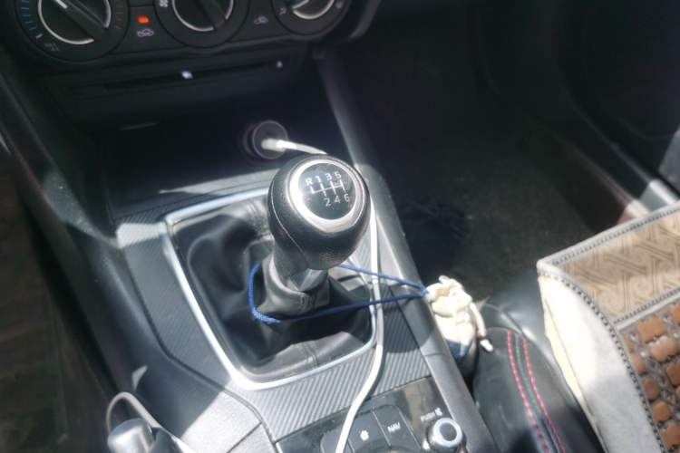 Used Mazda 3 Axela 2016 Sedan 1.5L Manual Comfort Model Gear Lever