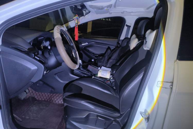 Used Ford Focus 2012 Sedan 1.6L Automatic Comfort Model