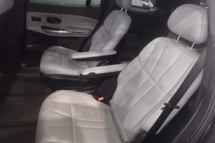 Used Nio ES8 2022 100 kWh Six-Seater Version