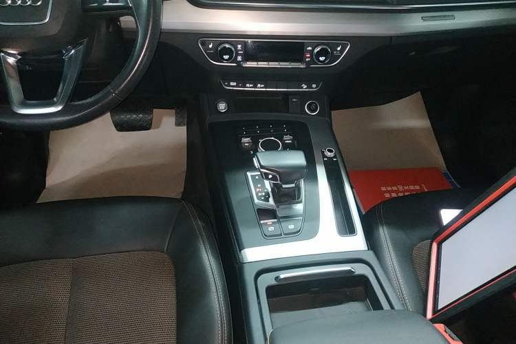 Used Audi Q5L 2020 40 TFSI Prestige Edition
