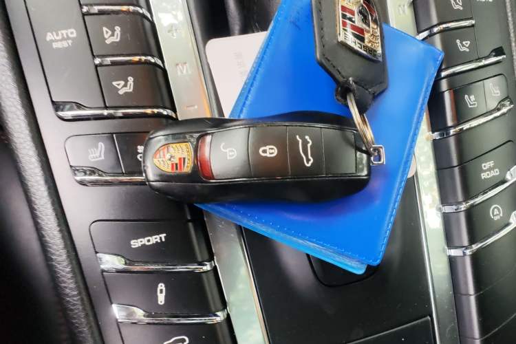 Used Porsche Macan 2016 Macan S 3.0T Vehicle Key