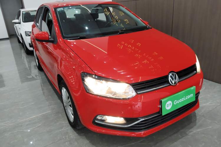 Used Volkswagen Polo 2016 1.6L Automatic Comfort Model