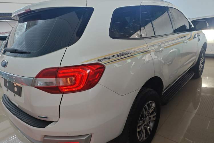 Used Ford Everest 2017 2.0T Gasoline Automatic 4x4 Luxury Edition 5 Seats