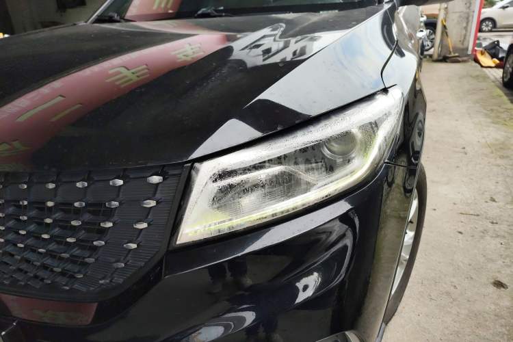 Used Dongfeng Fengon 580Pro 2020 280TGDI CVT Yuling Edition Left Front Headlight