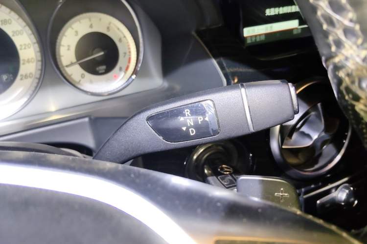 Used Mercedes-Benz GLK-Class 2015 GLK 260 4MATIC Fashion Edition Ultimate Version