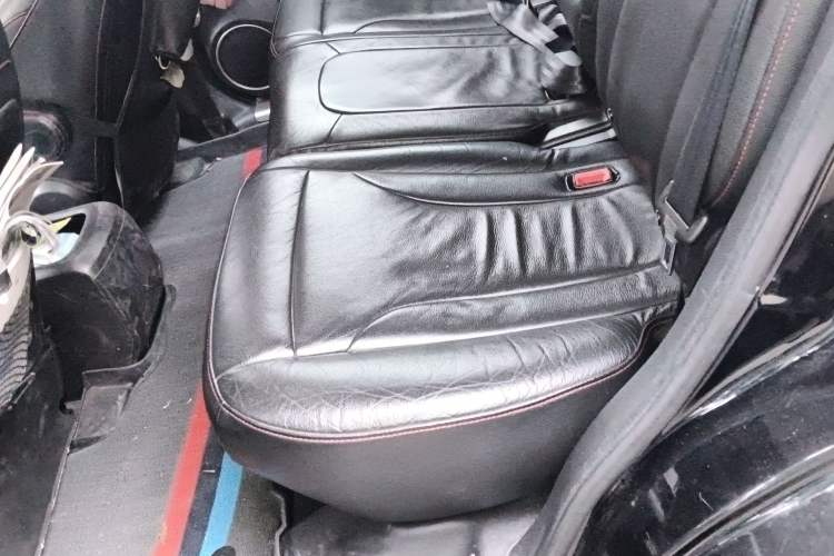 Used Haval H6 2014 Sport Edition 2.0T Diesel Manual Two-Wheel-Drive Elite Model