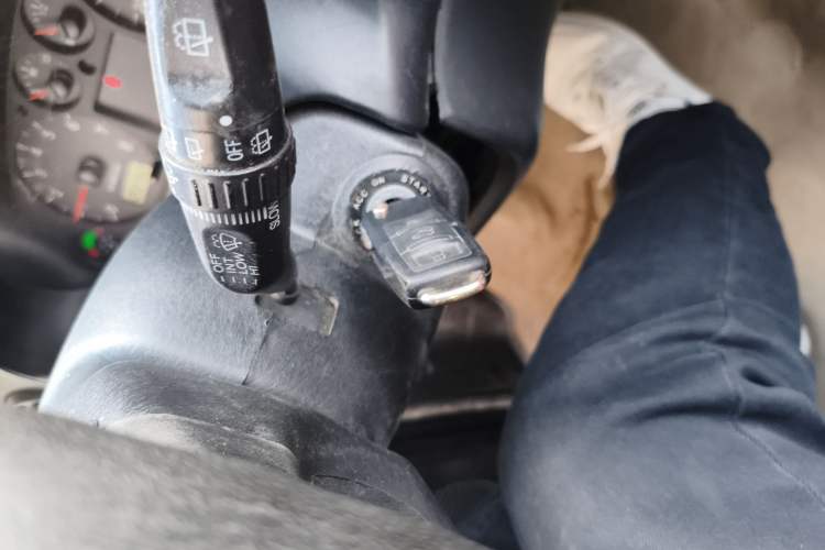 Used JAC Group Refine 2011 2.0L Shuttle Gasoline Standard Edition HFC4GA3 Vehicle Key