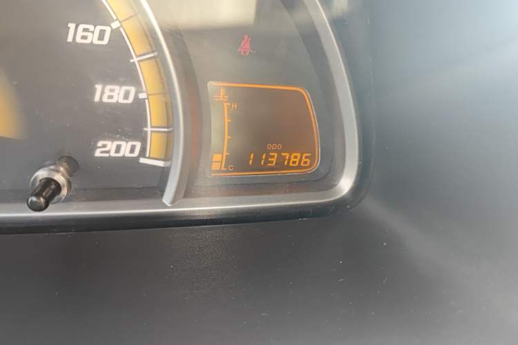 Used Chevrolet Sail 2011 Sedan 1.4L Manual Happiness Edition