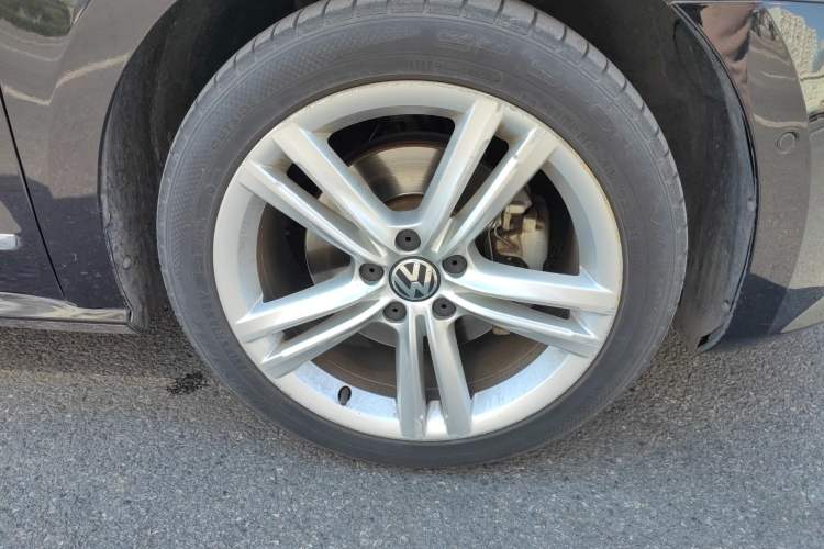 Used Volkswagen Passat 2013 2.0 TSI DSG Ultimate Edition