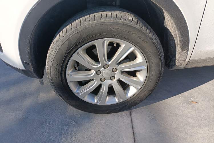 Used Land Rover Discovery Sport 2019 240 PS PURE Edition China VI Standard
