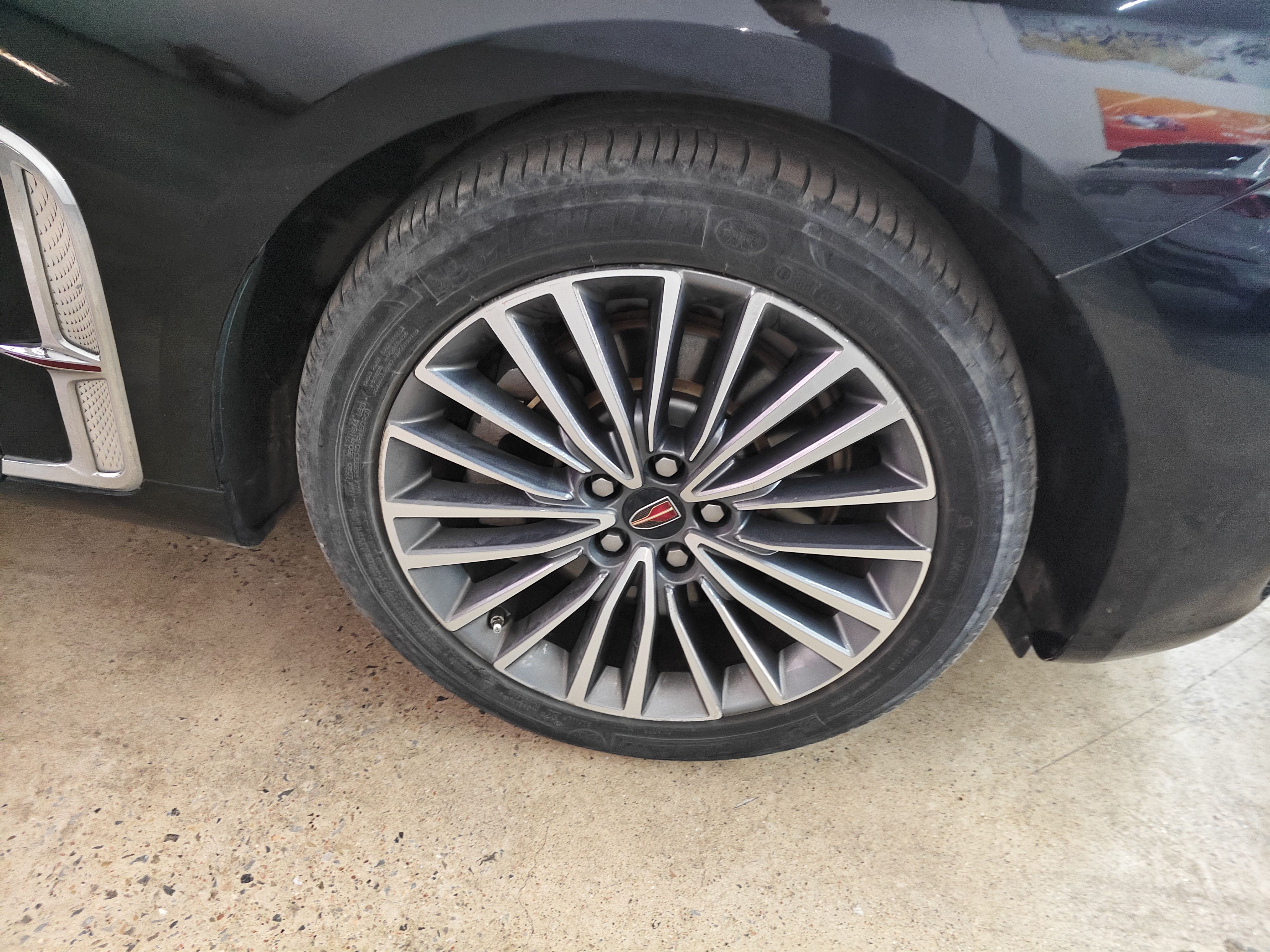 Hongqi H9 2022 2.0T Smart Connect Flagship Edition - Chinese Trim Xiang — снимка 8