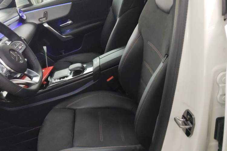 Used Mercedes-Benz A-Class 2019 A 200 L Sport Sedan First Edition Special Edition
