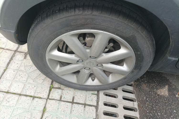 Used Leapmotor T03 2022 YAOJIN Edition Right Rear Wheel Hub