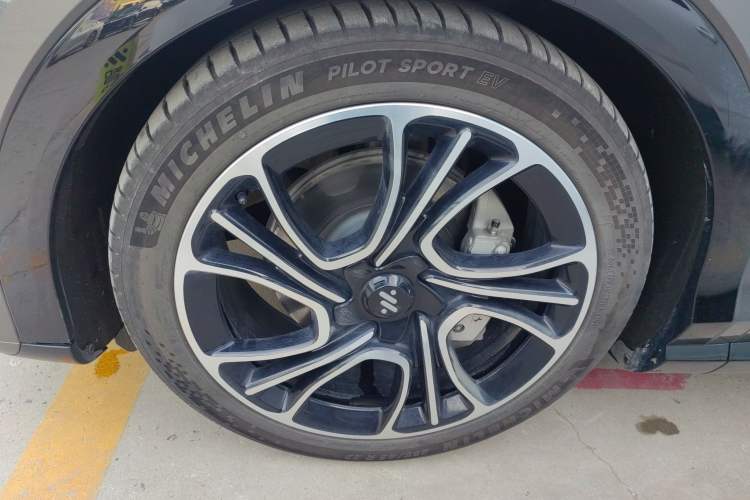 Used IM LS7 2025 New Edition Ultra
