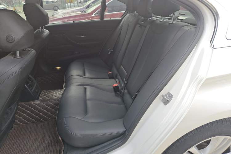 Used BMW 3 Series 2018 318Li
