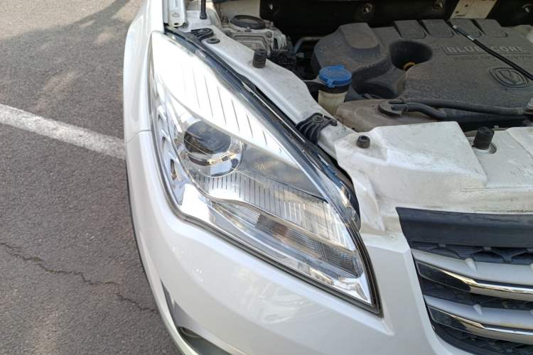 Used CHANGAN CS35 2016 1.6L Automatic Prestige Model China V Standard Right Front Headlight