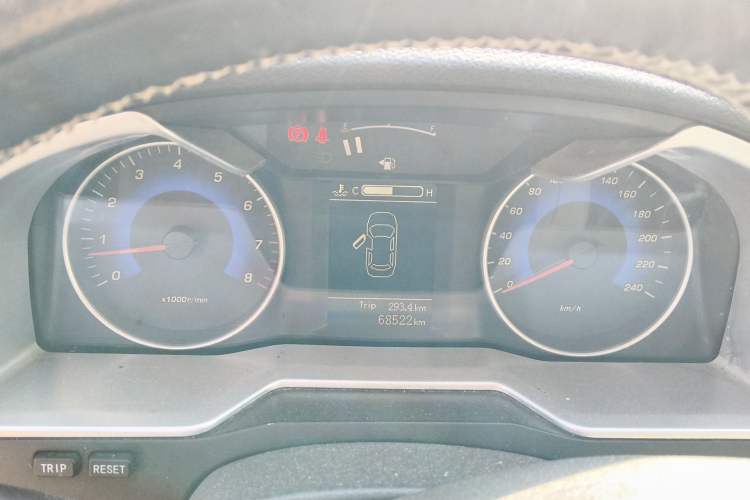 Used Geely Auto Emgrand 2014 Sedan 1.5L Manual Elite Model Instrument Cluster